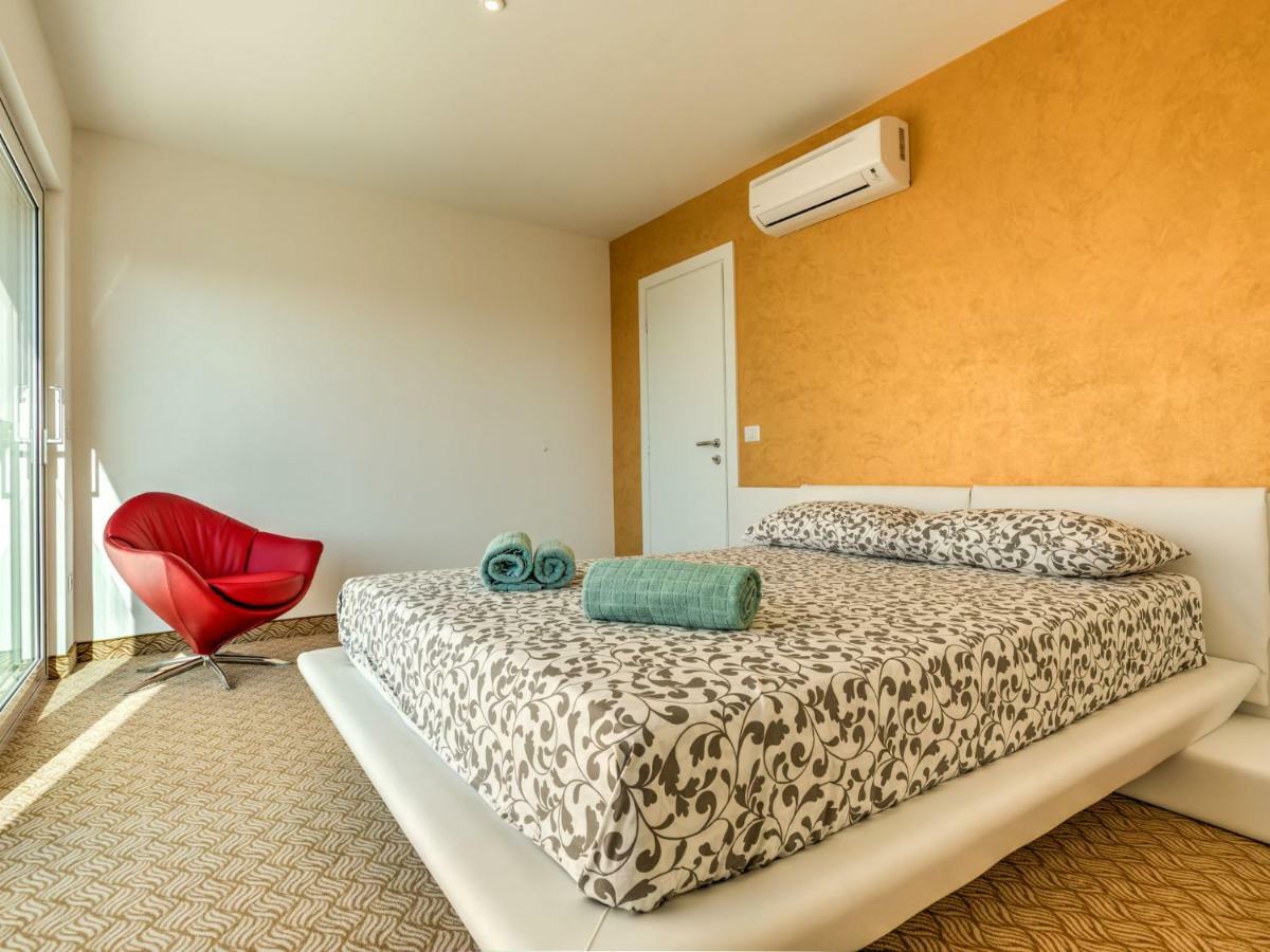 Apartment Karmen By Interhome Lovrecica  Exterior photo